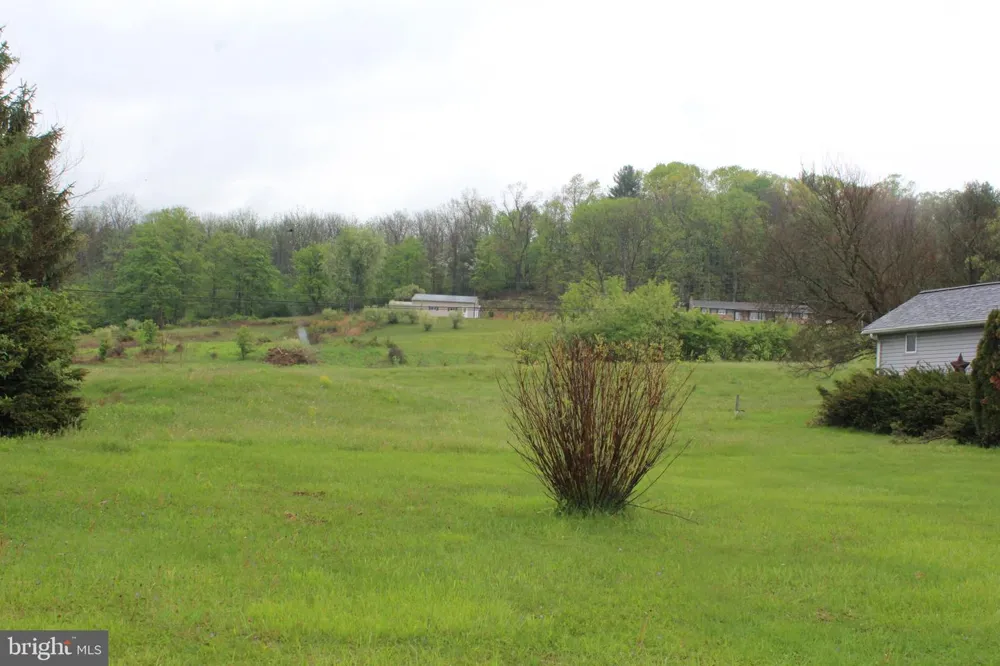 1614 ALFARATA Mcclure, PA 17841