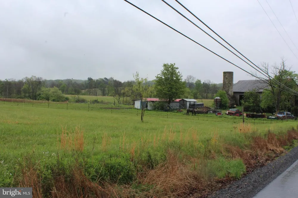1614 ALFARATA Mcclure, PA 17841