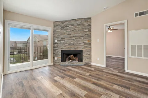 18800 Egret Bay Boulevard #306