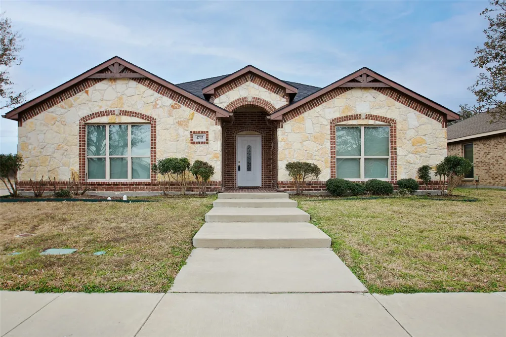 4702 Mariner Drive Rowlett, TX 75088