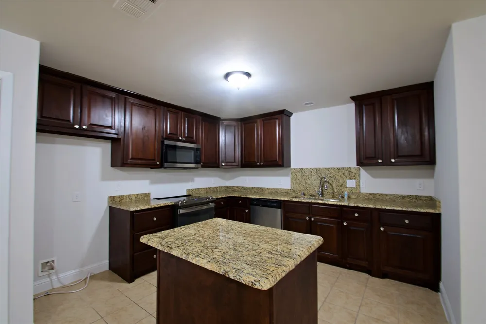 4702 Mariner Drive Rowlett, TX 75088