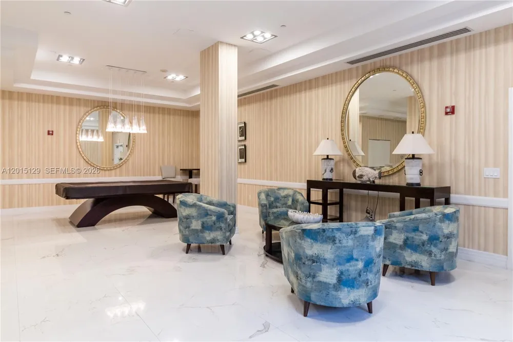 6917 Collins Ave #L-103 Miami Beach, FL 33141