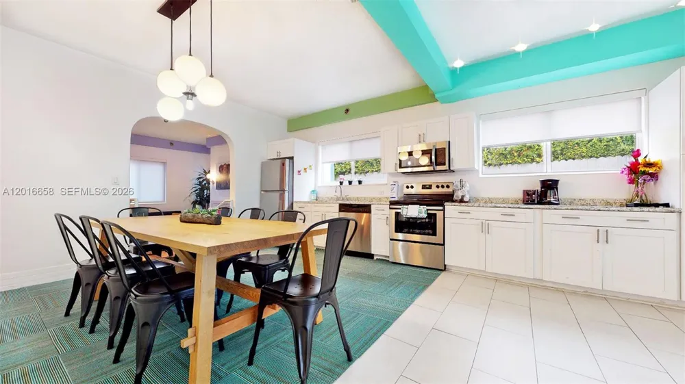 1315 14th St Miami Beach, FL 33139