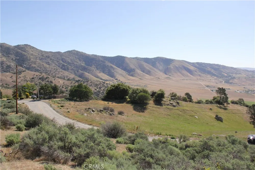 Skyline Drive Tehachapi, CA 93561