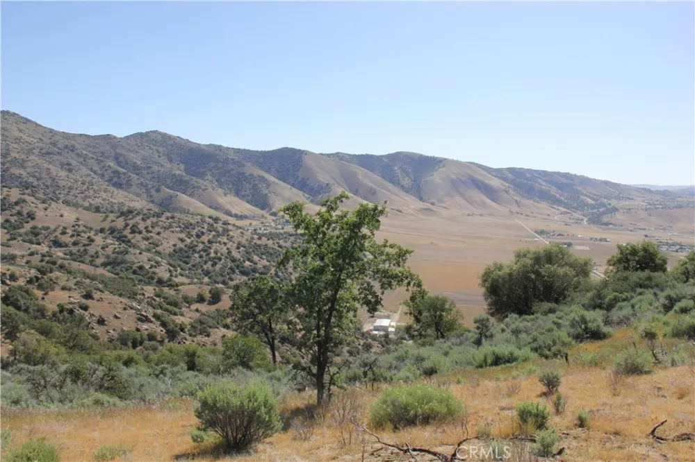 Skyline Drive Tehachapi, CA 93561