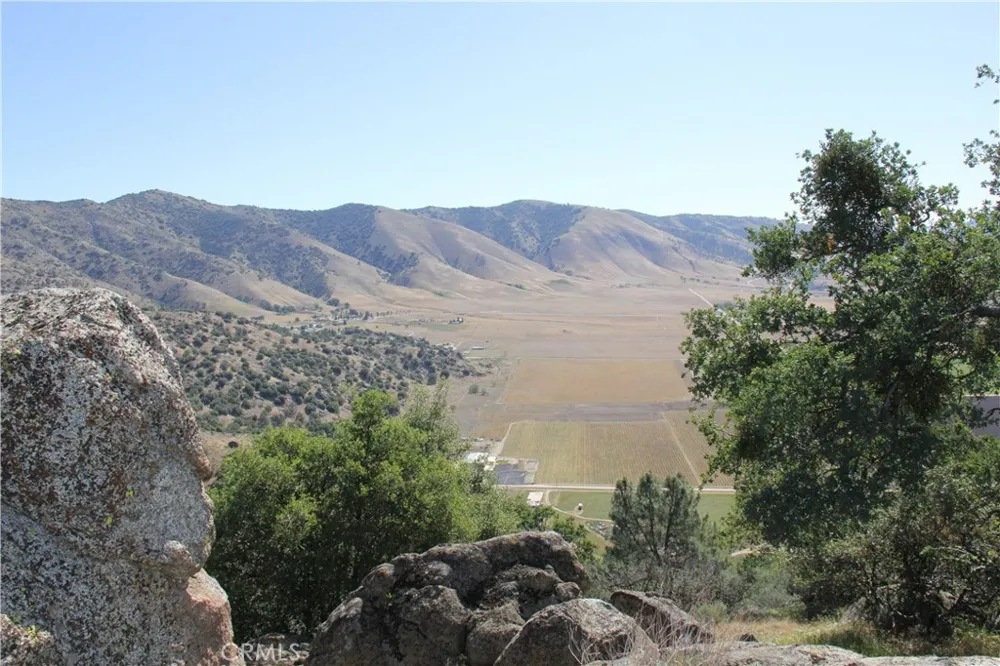 Skyline Drive Tehachapi, CA 93561