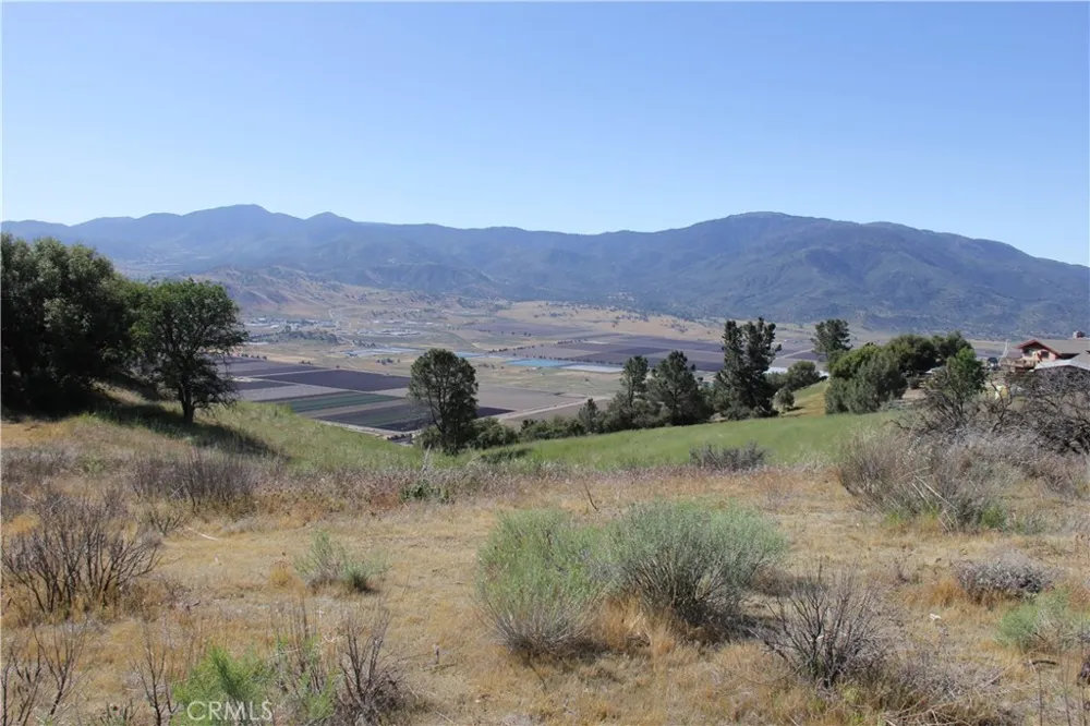 Skyline Drive Tehachapi, CA 93561