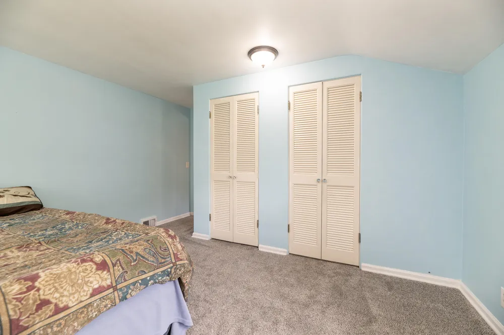 1734 Greenbriar Drive Portage, MI 49024