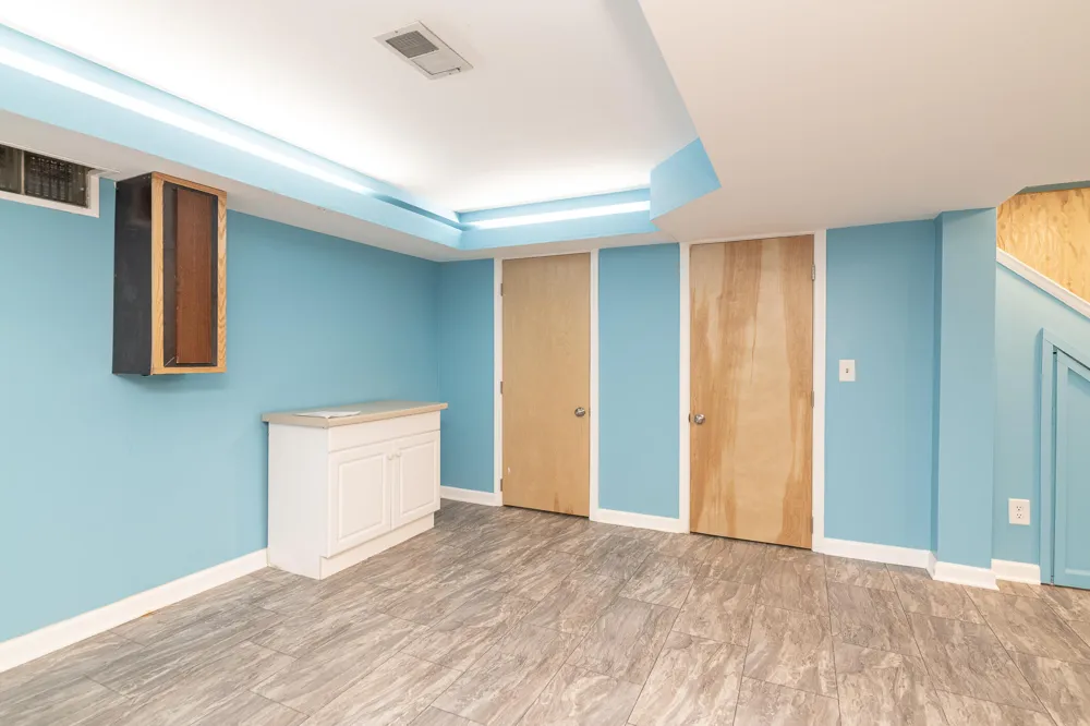 1734 Greenbriar Drive Portage, MI 49024