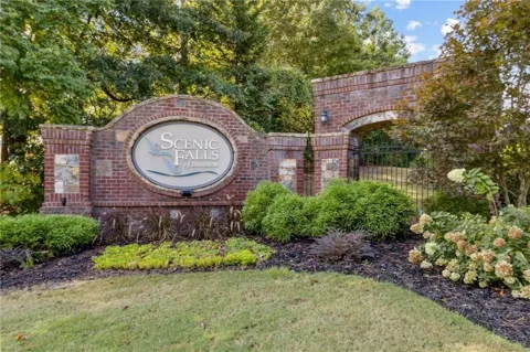 1194 Pinnacle Drive