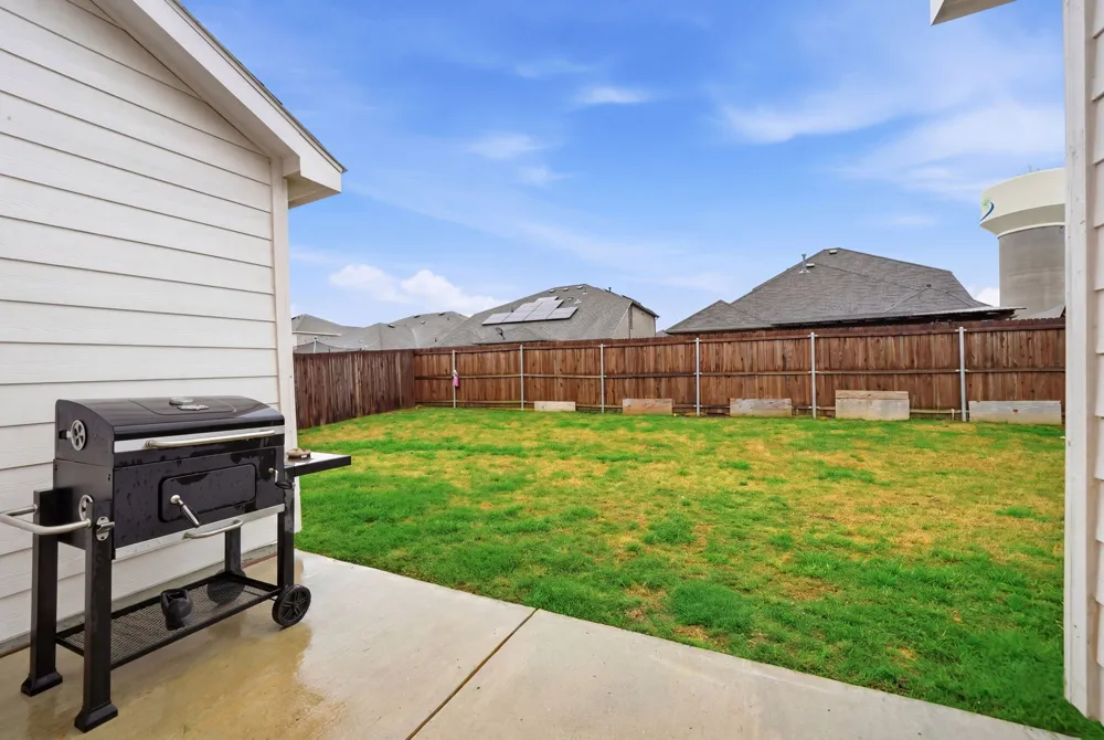 1908 Elderberry Street Royse City, TX 75189