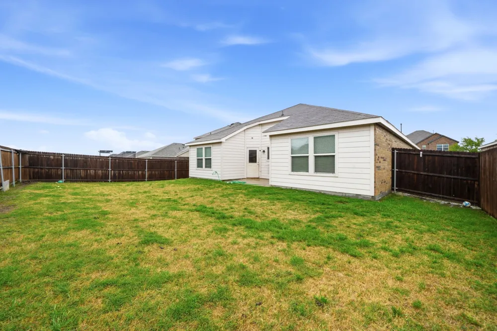 1908 Elderberry Street Royse City, TX 75189
