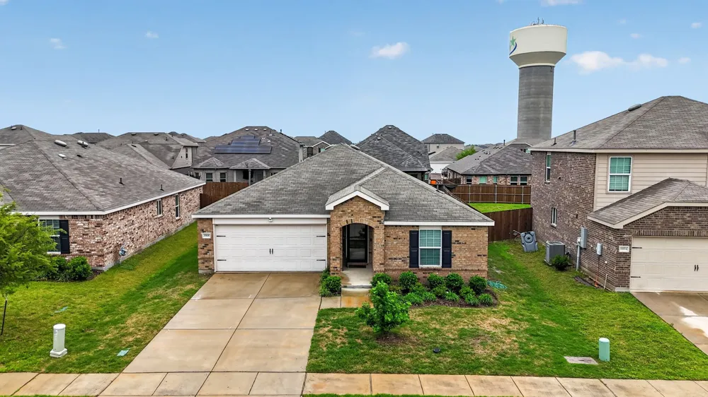 1908 Elderberry Street Royse City, TX 75189