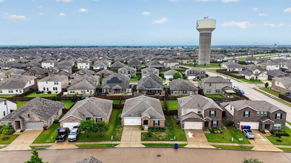 1908 Elderberry Street Royse City, TX 75189