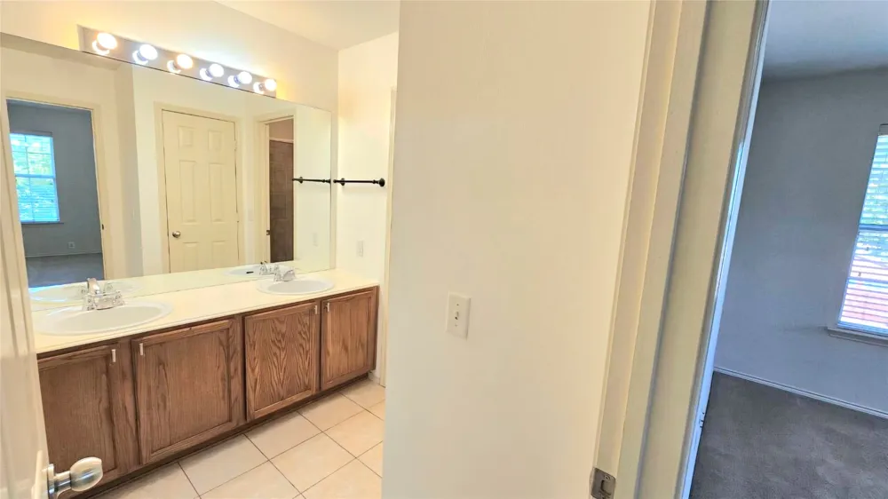 501 Jeans Creek Drive McKinney, TX 75071