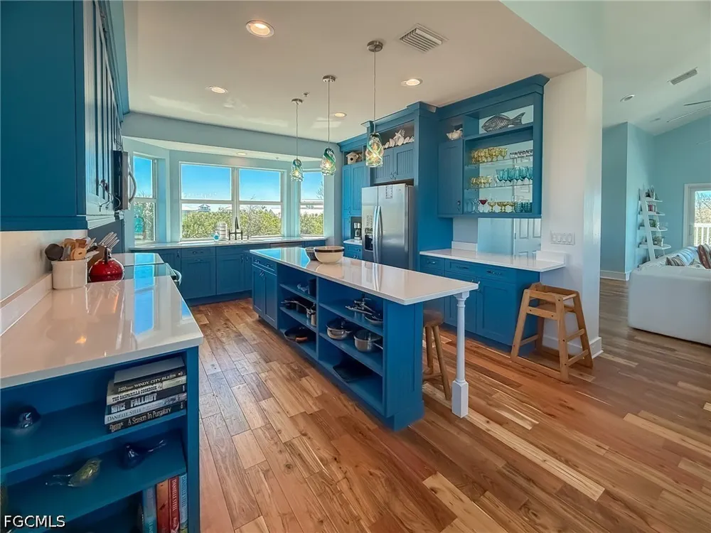 Smugglers Drive Upper Captiva, FL 33924