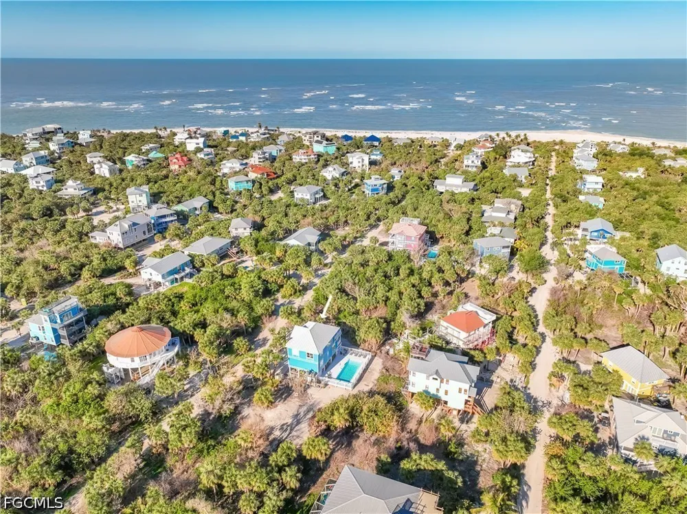 Smugglers Drive Upper Captiva, FL 33924