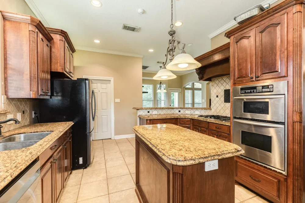 19819 County Road 684a Sweeny, TX 77480
