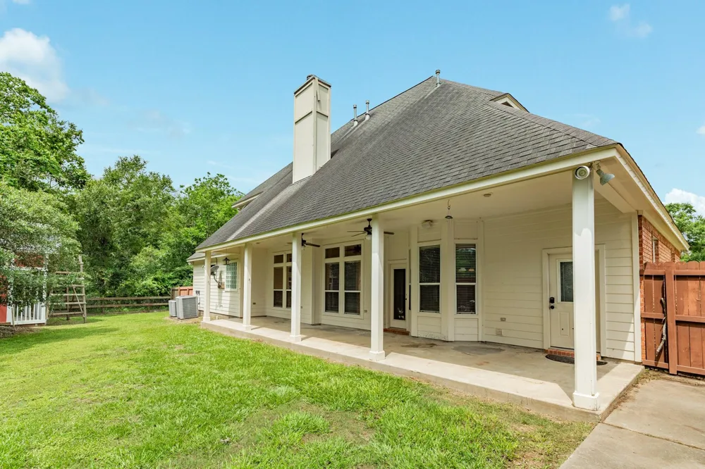 19819 County Road 684a Sweeny, TX 77480