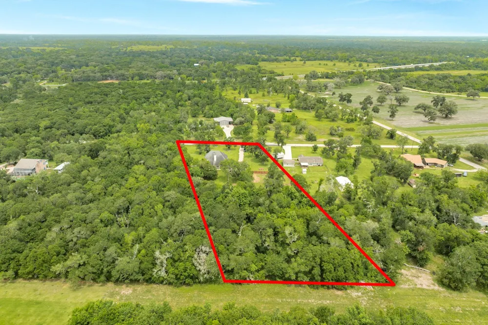 19819 County Road 684a Sweeny, TX 77480