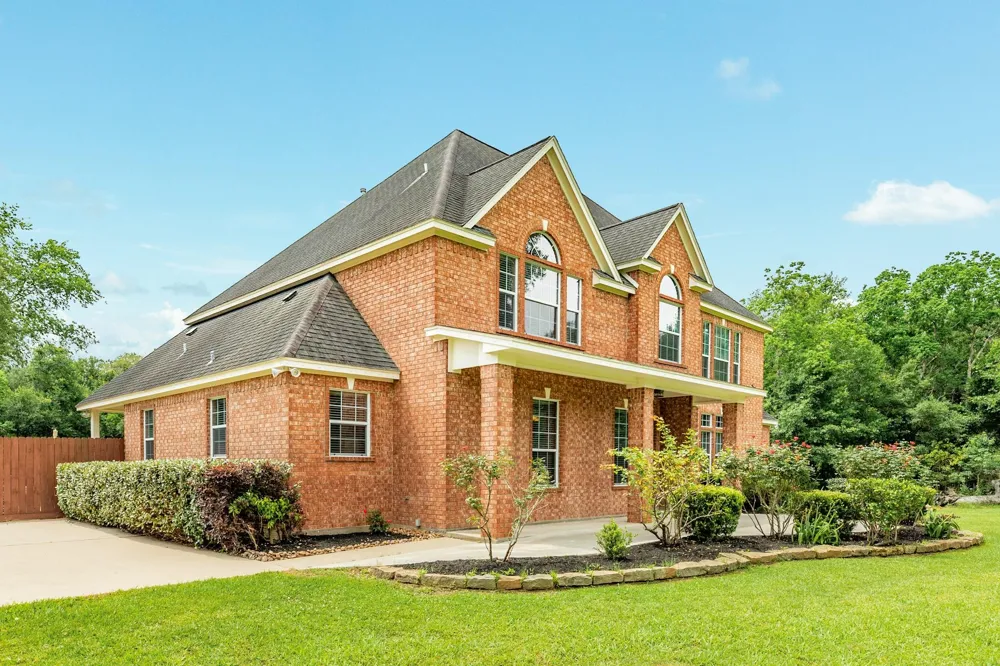 19819 County Road 684a Sweeny, TX 77480