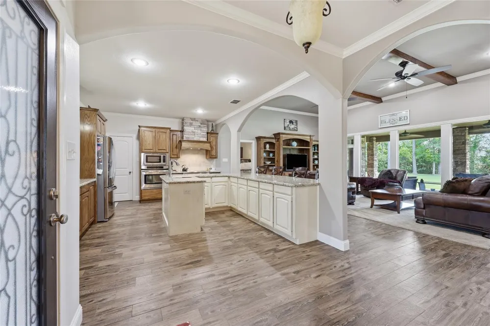 815 County Road 173 Jasper, TX 75951