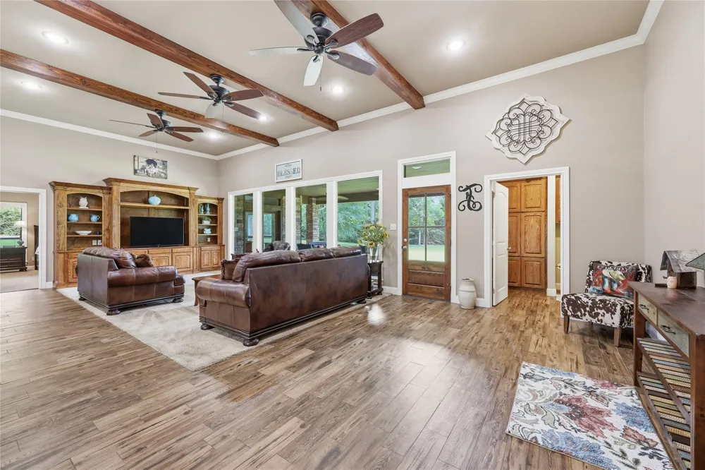 815 County Road 173 Jasper, TX 75951