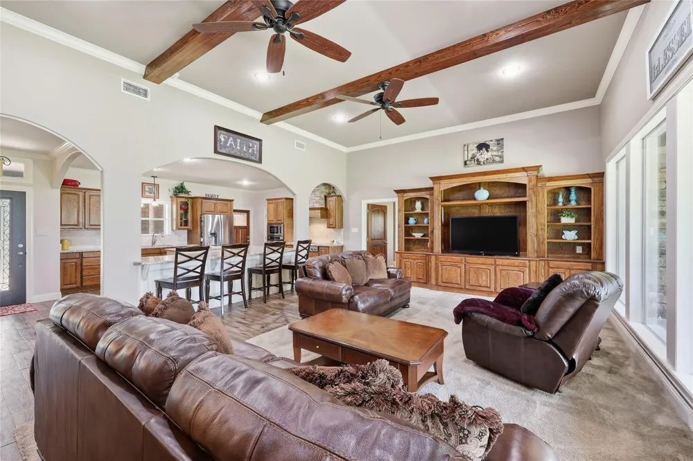 815 County Road 173 Jasper, TX 75951