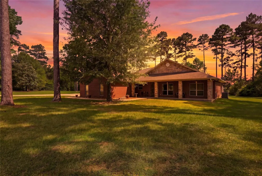 815 County Road 173 Jasper, TX 75951