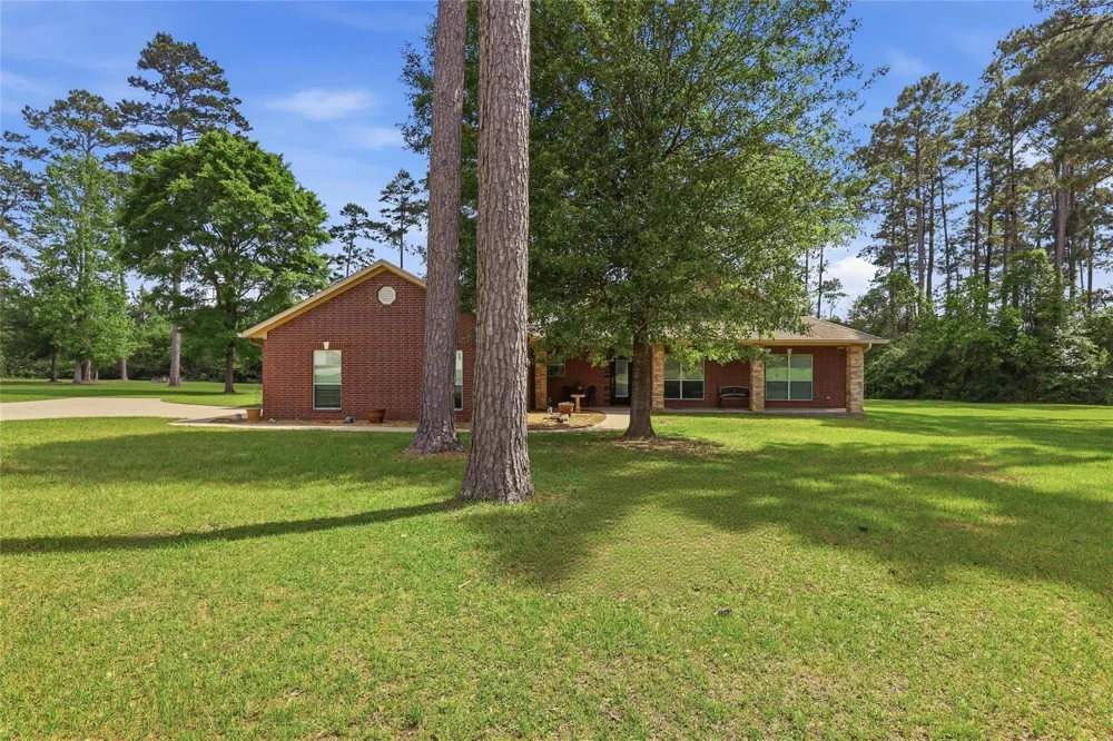 815 County Road 173 Jasper, TX 75951