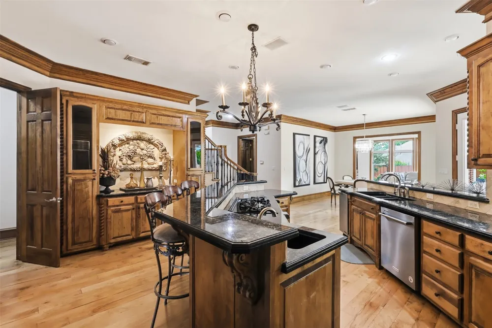 503 Greenhill Park Avenue Mt Pleasant, TX 75455