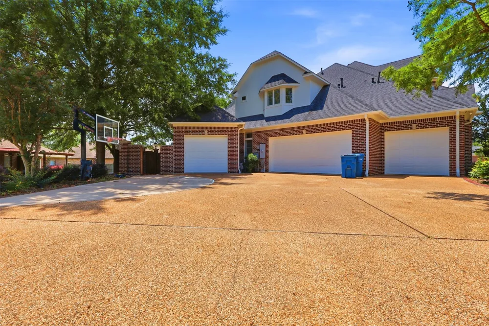 503 Greenhill Park Avenue Mt Pleasant, TX 75455