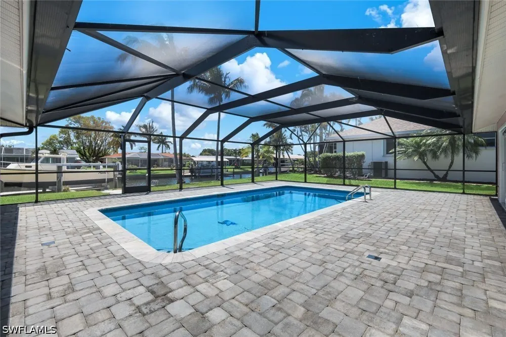 SE 1st Avenue Cape Coral, FL 33904