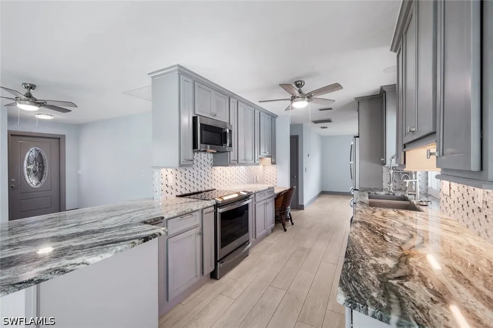 SE 1st Avenue Cape Coral, FL 33904
