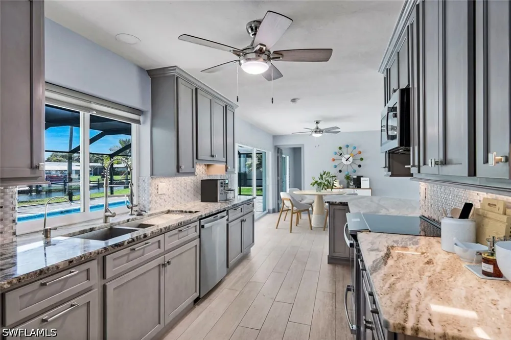 SE 1st Avenue Cape Coral, FL 33904