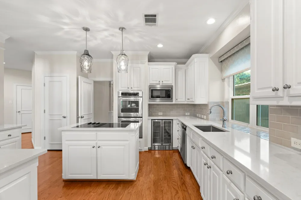 210 Highland Oaks Circle Southlake, TX 76092