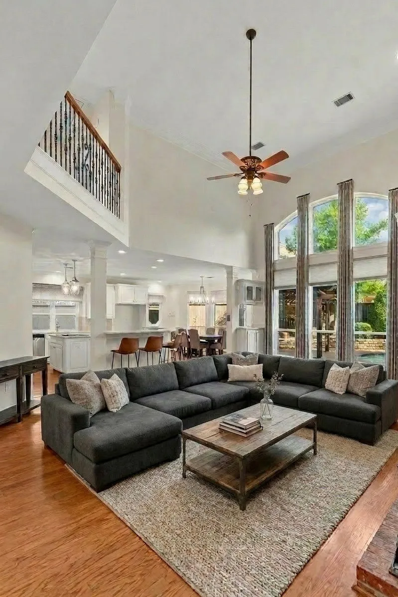 210 Highland Oaks Circle Southlake, TX 76092
