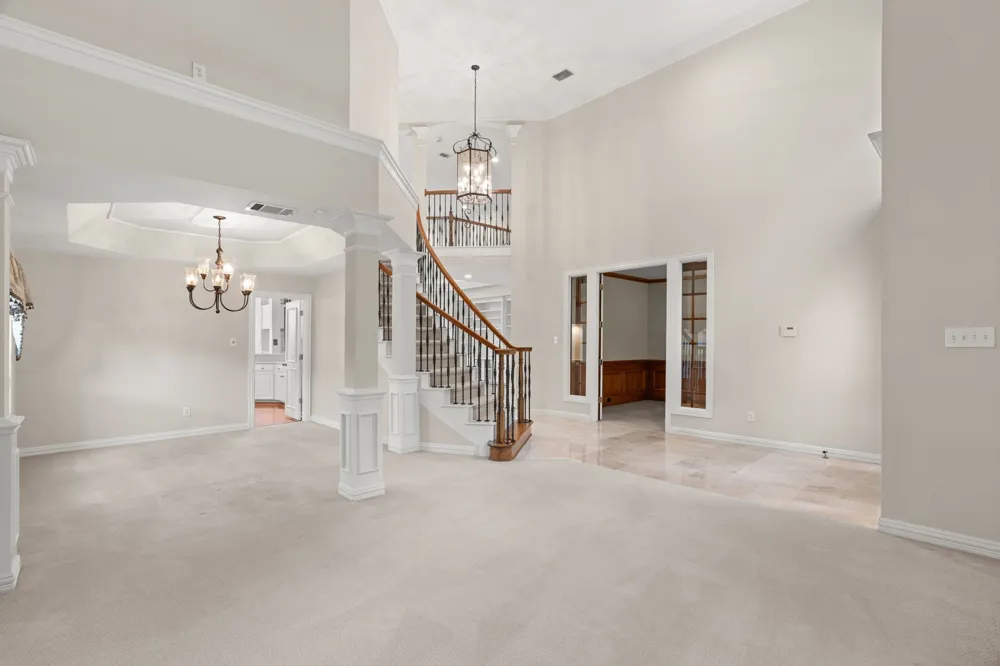 210 Highland Oaks Circle Southlake, TX 76092