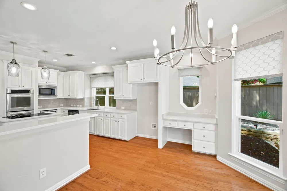 210 Highland Oaks Circle Southlake, TX 76092