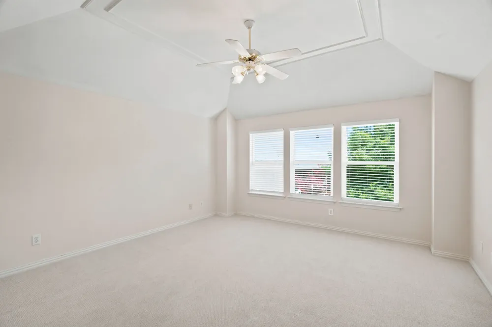 210 Highland Oaks Circle Southlake, TX 76092