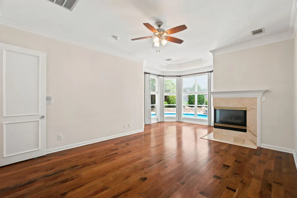 210 Highland Oaks Circle Southlake, TX 76092