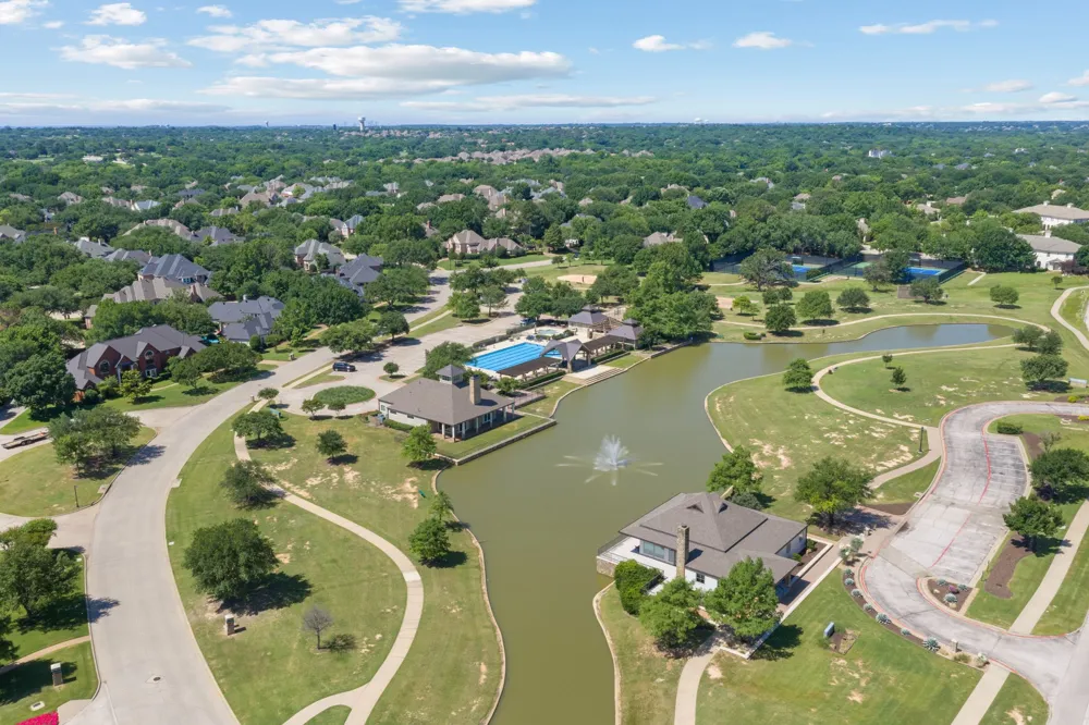 210 Highland Oaks Circle Southlake, TX 76092