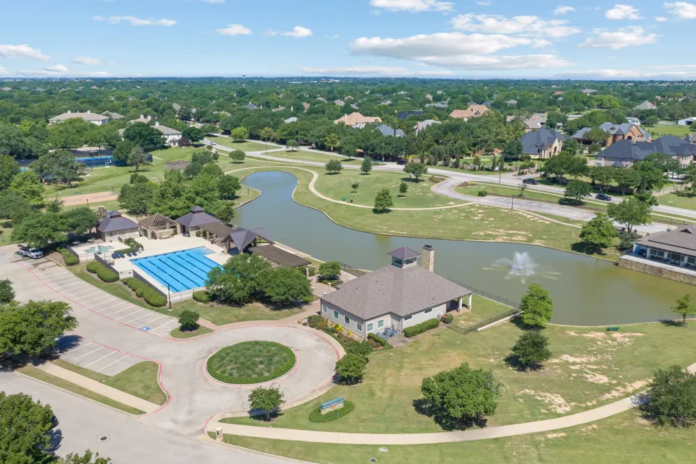 210 Highland Oaks Circle Southlake, TX 76092