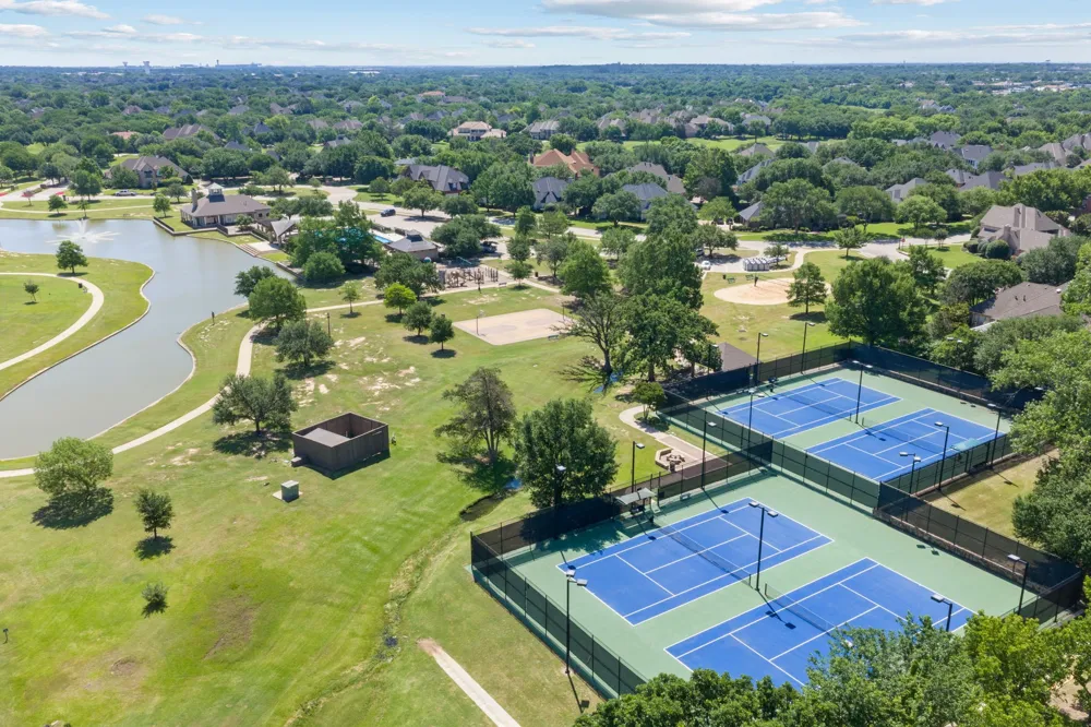 210 Highland Oaks Circle Southlake, TX 76092