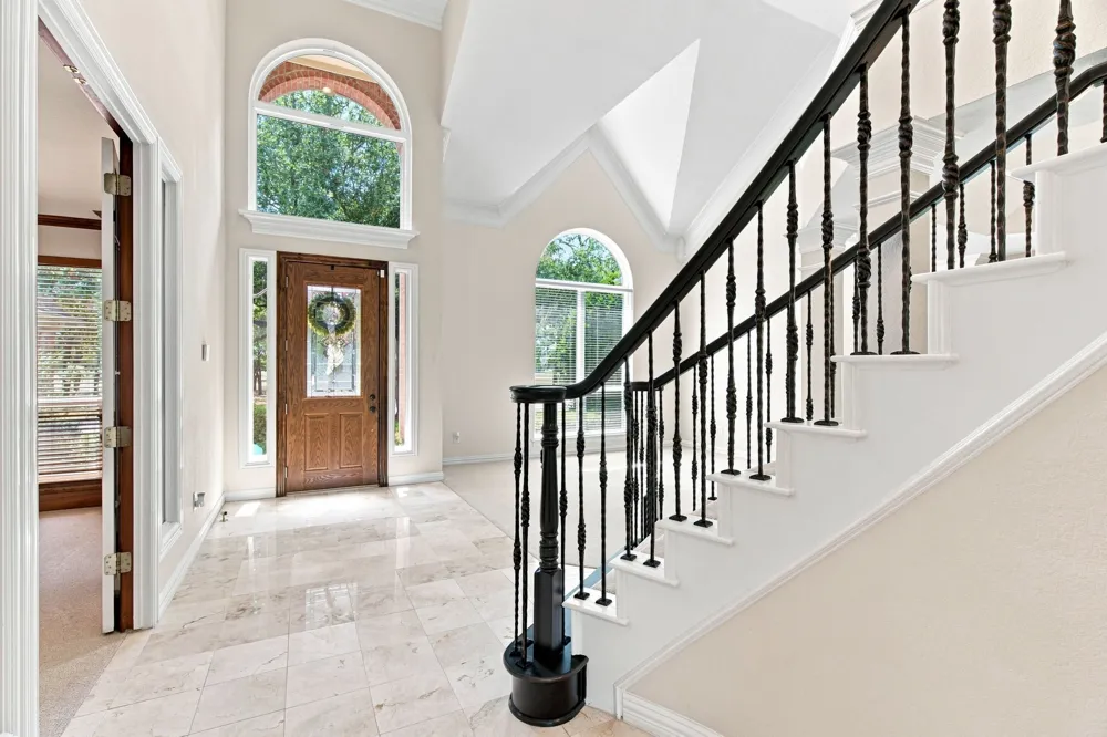 210 Highland Oaks Circle Southlake, TX 76092