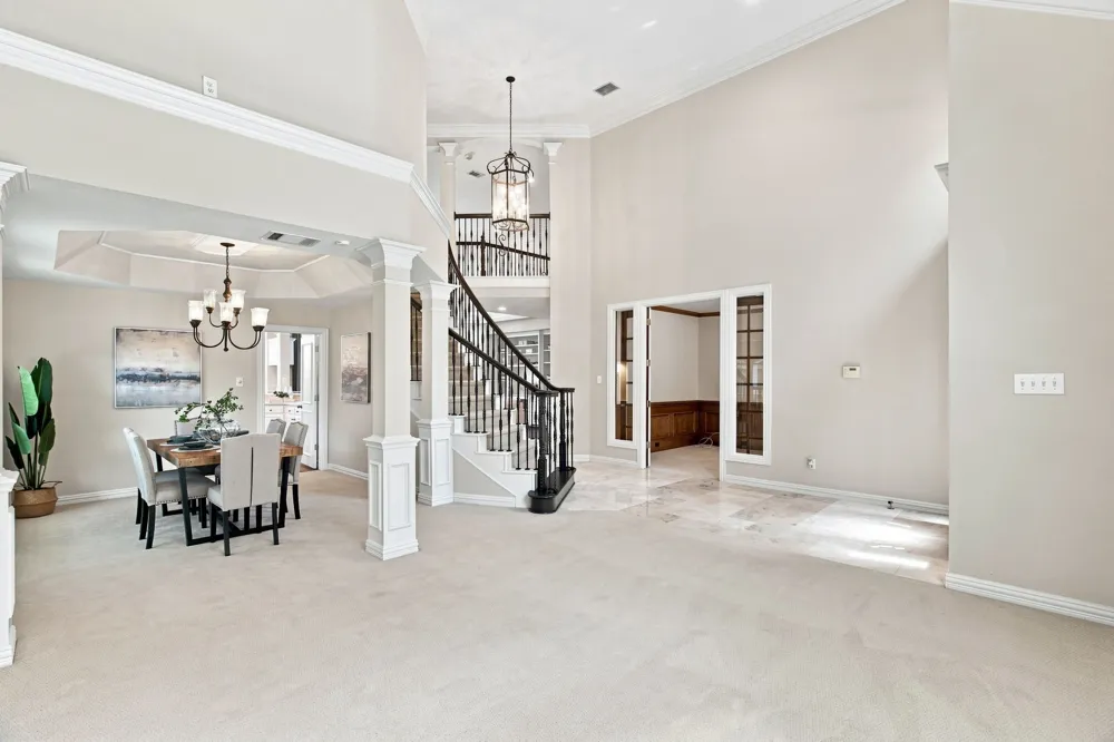 210 Highland Oaks Circle Southlake, TX 76092