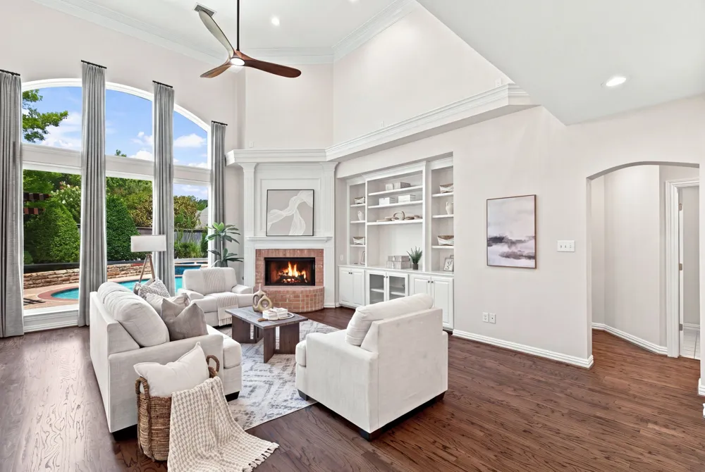 210 Highland Oaks Circle Southlake, TX 76092