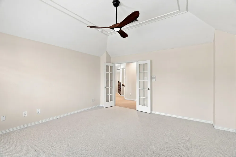 210 Highland Oaks Circle Southlake, TX 76092
