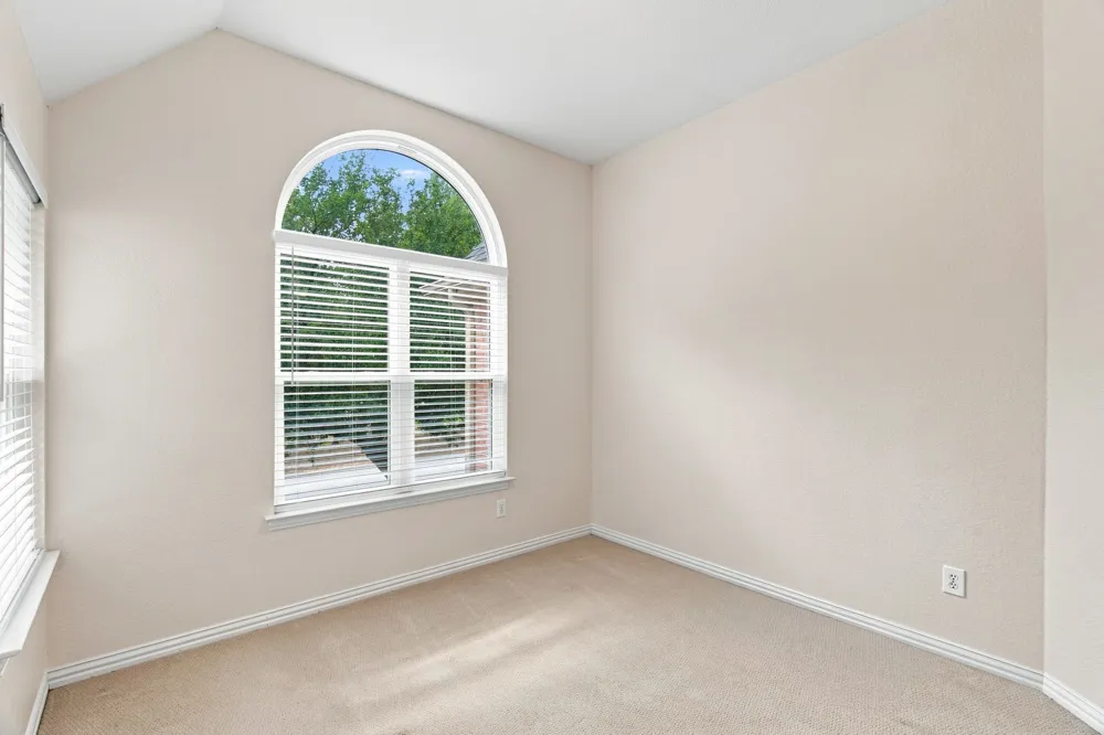 210 Highland Oaks Circle Southlake, TX 76092