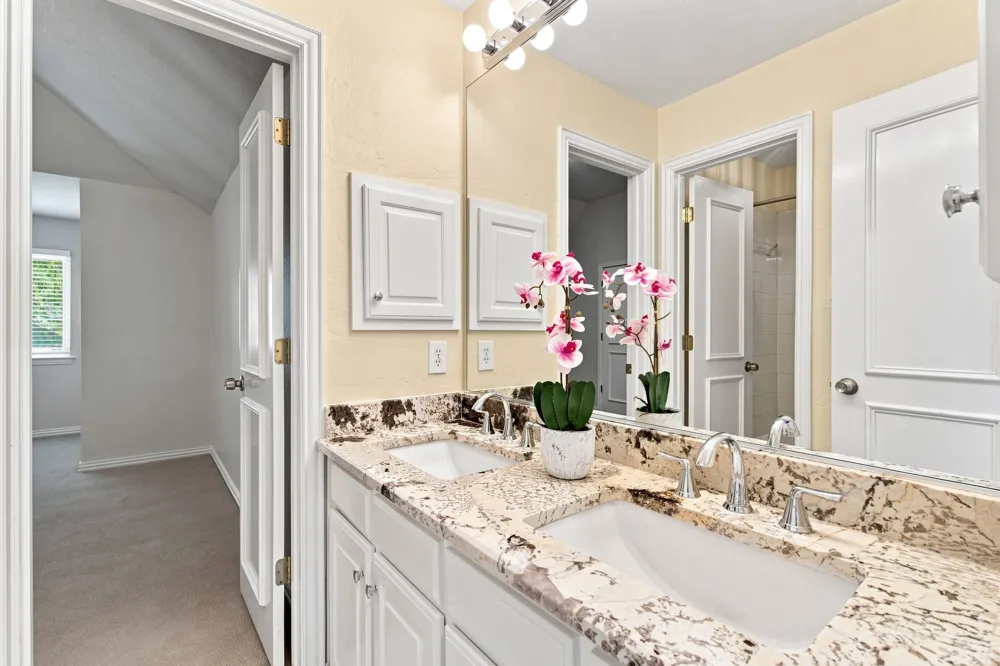 210 Highland Oaks Circle Southlake, TX 76092